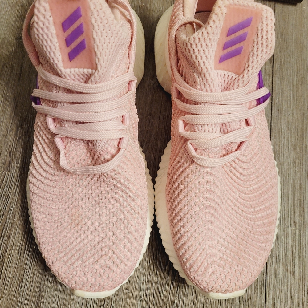 ADIDAS SHOES - Picture 3 of 6